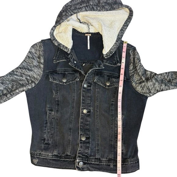 Free People Mixed Media Hooded Denim Jacket– Size M - Picture 9 of 10